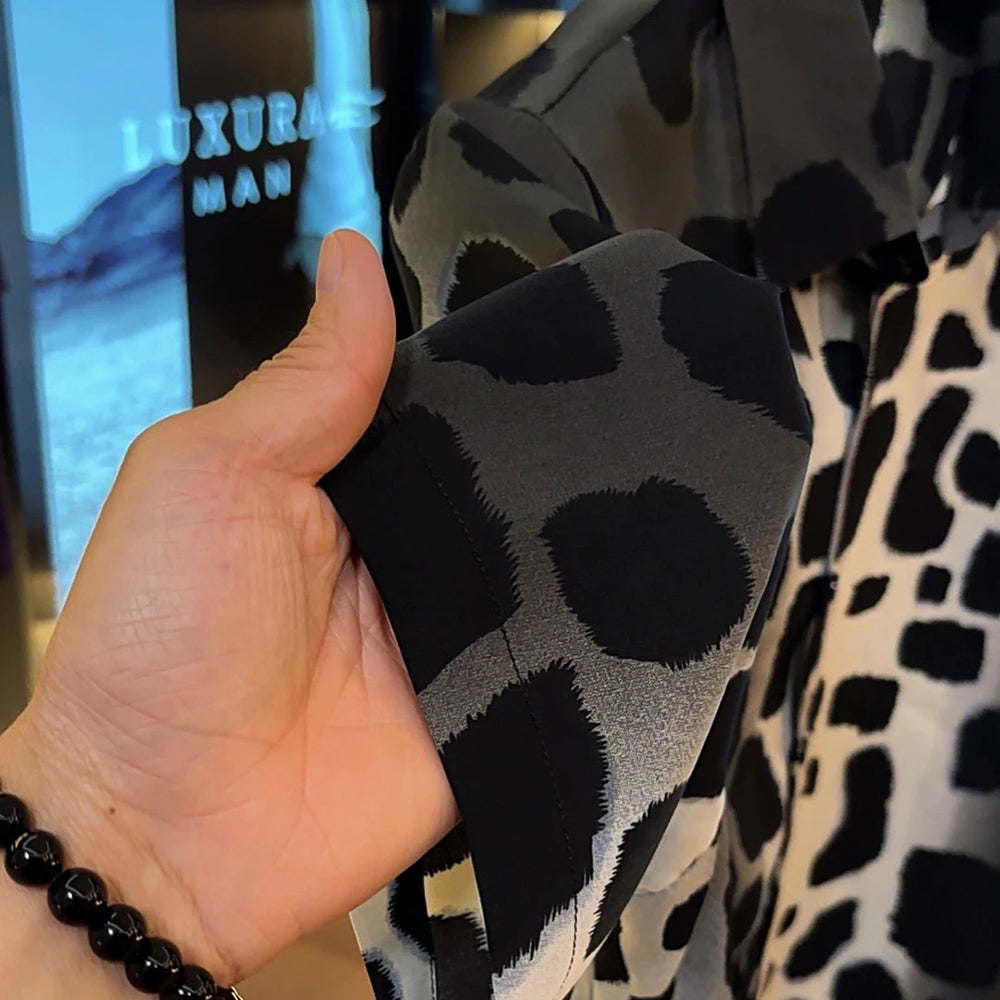 Black and white patchwork short-sleeved cool shirt