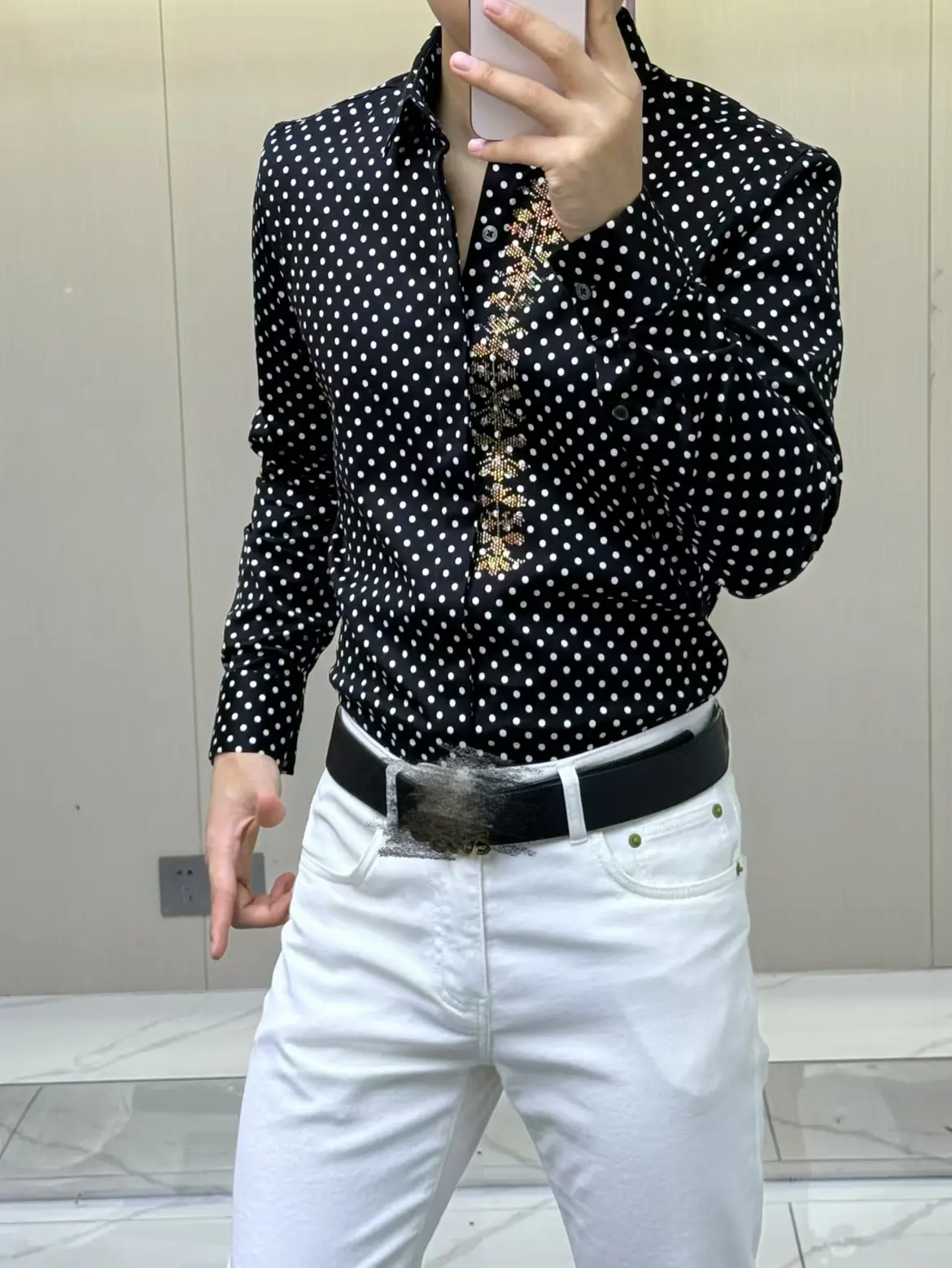 Polka dot sparkling shirt