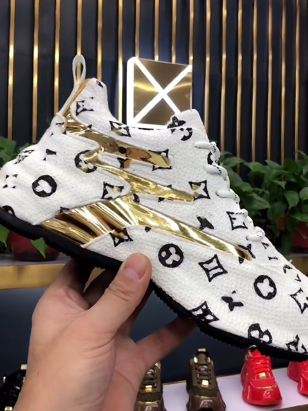 Full Crystal Men’s Sneakers