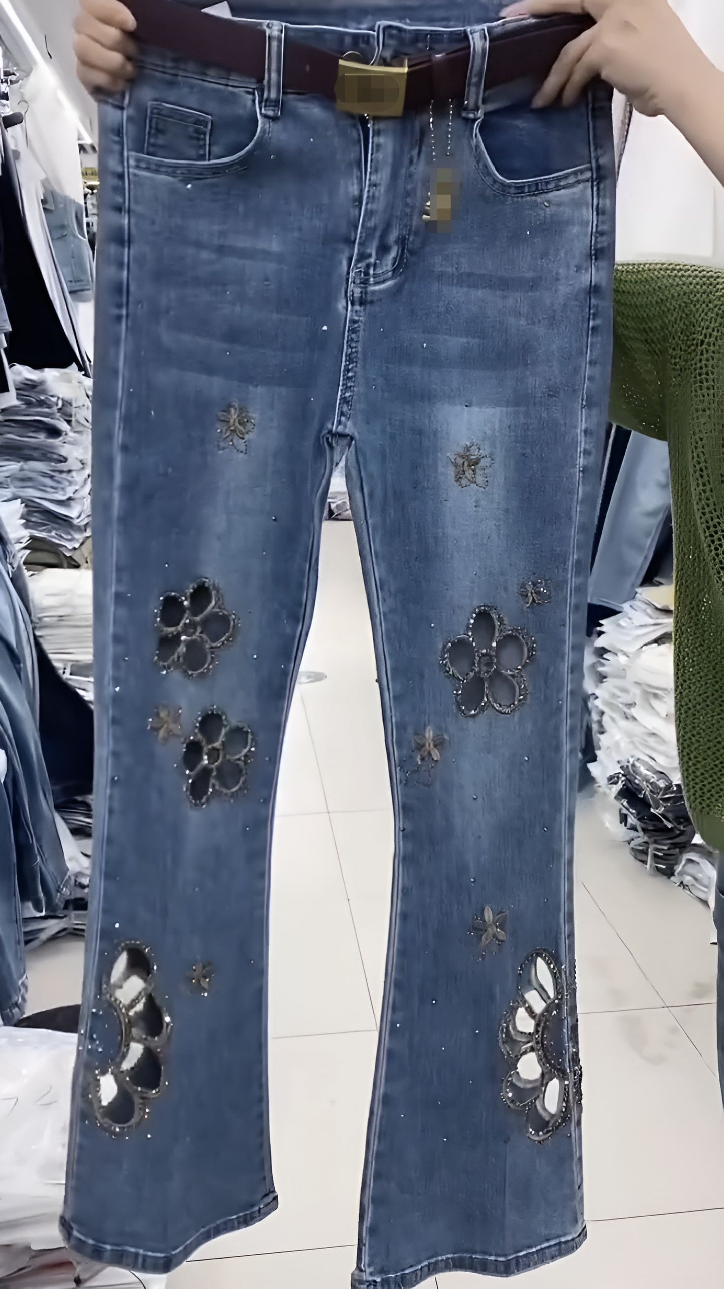 Five-petal flower jeans