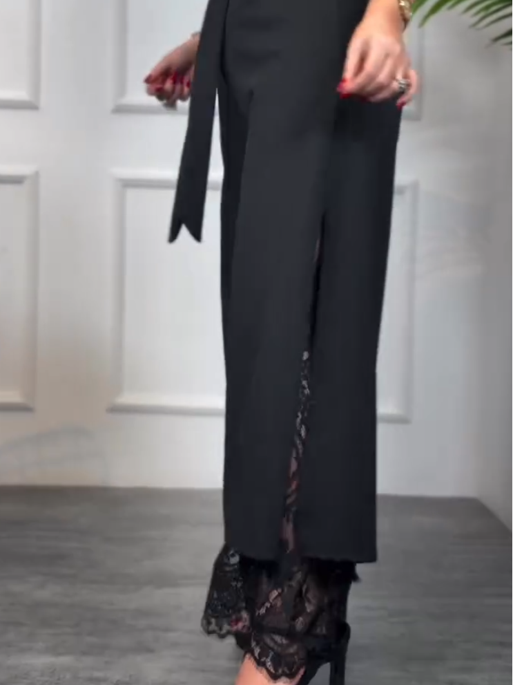 Lace-lined slit trousers