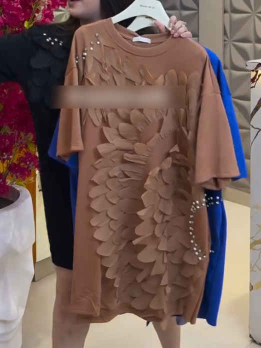 Feather Petal Diamond Skirt