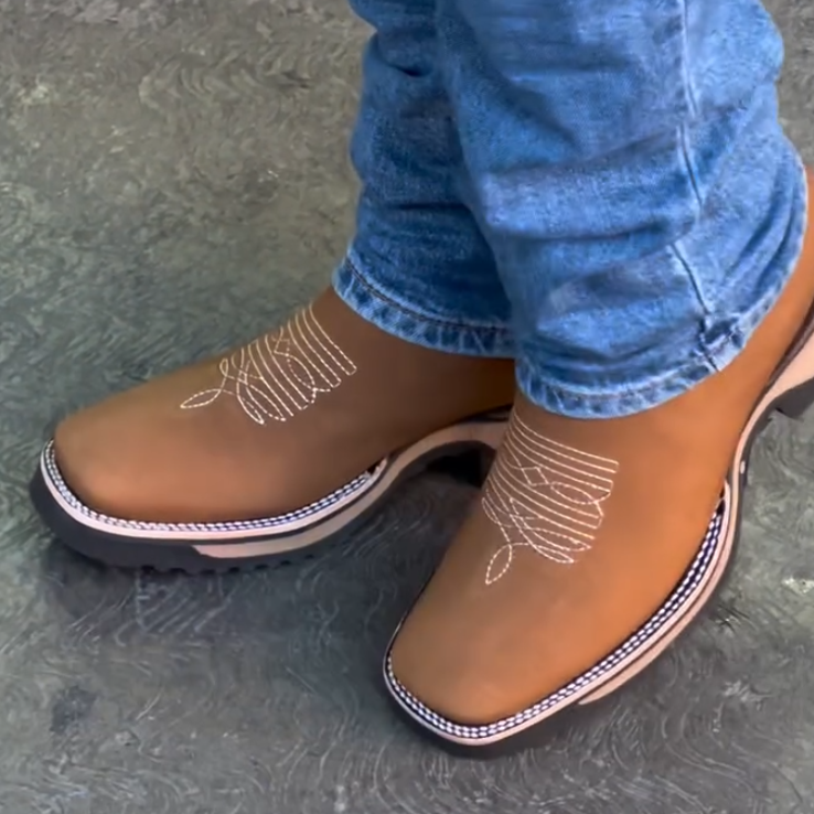 Khaki soft-soled boots