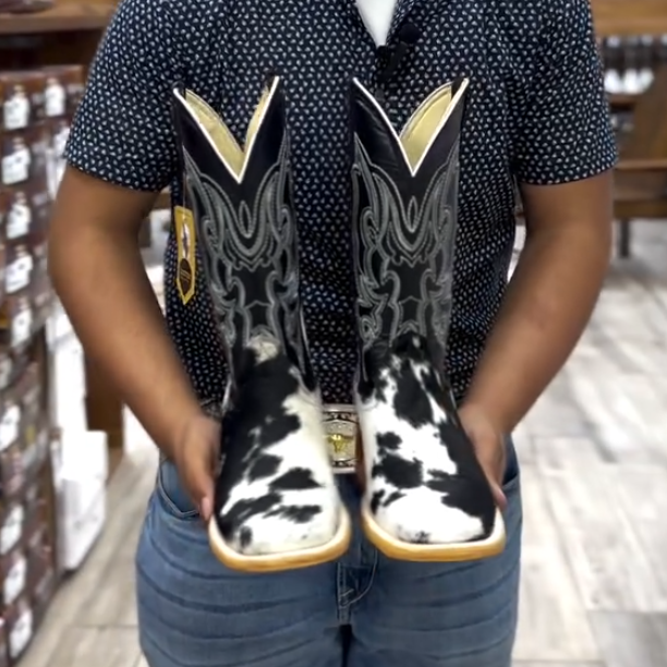 Large contrast color cow boots