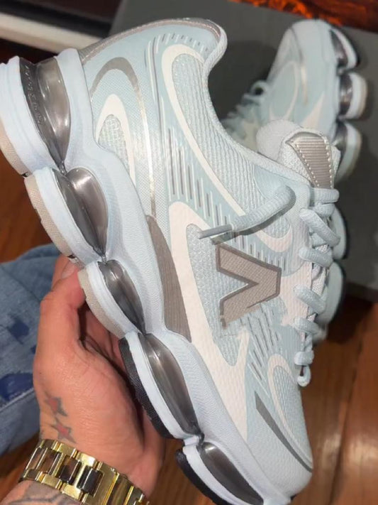 Platinum White Breatheable Runners