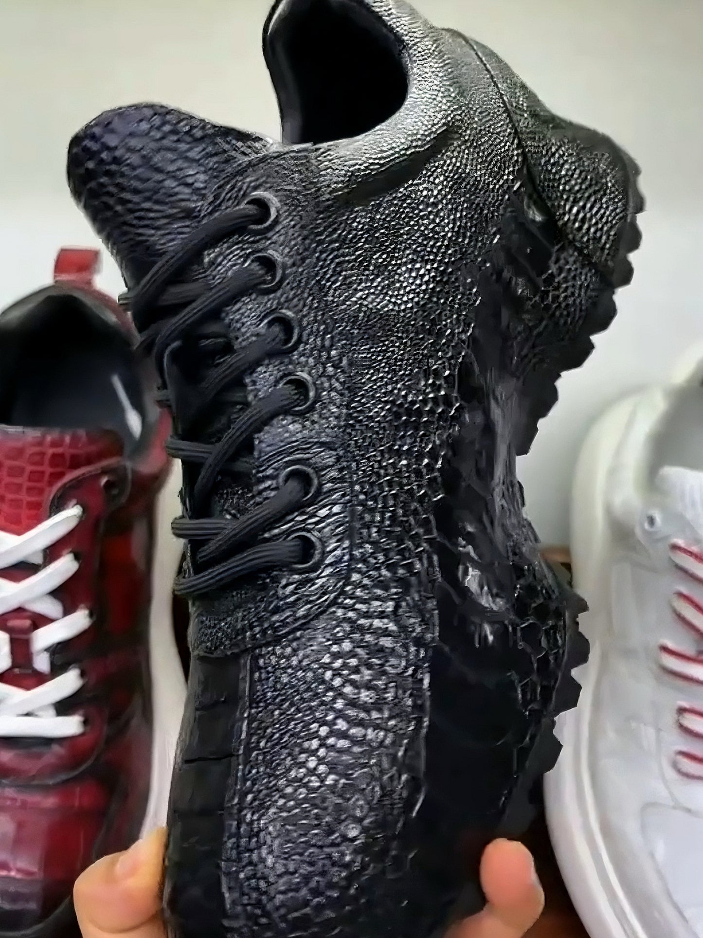 Dinosaur Texture Running Shoes