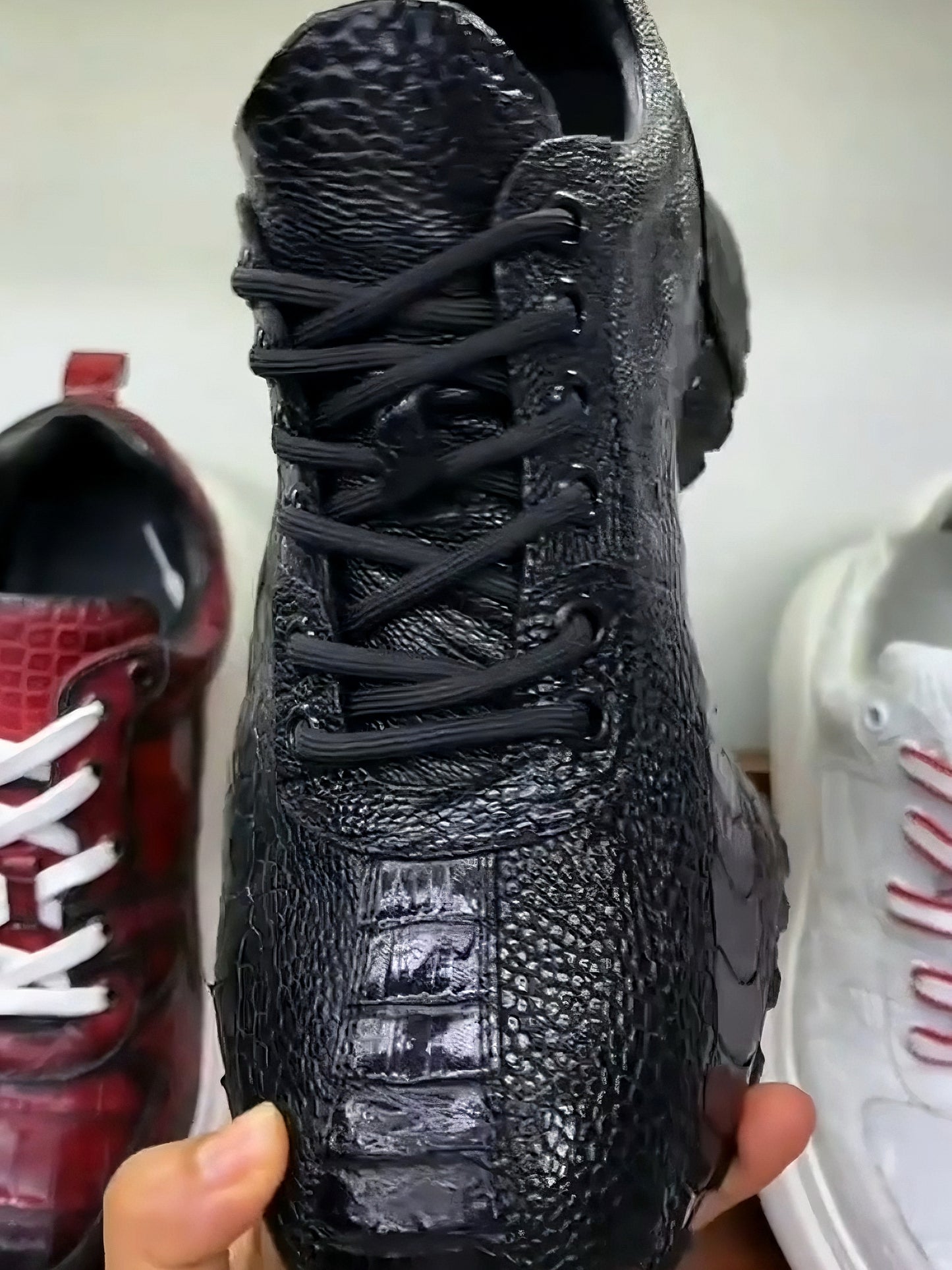 Dinosaur Texture Running Shoes