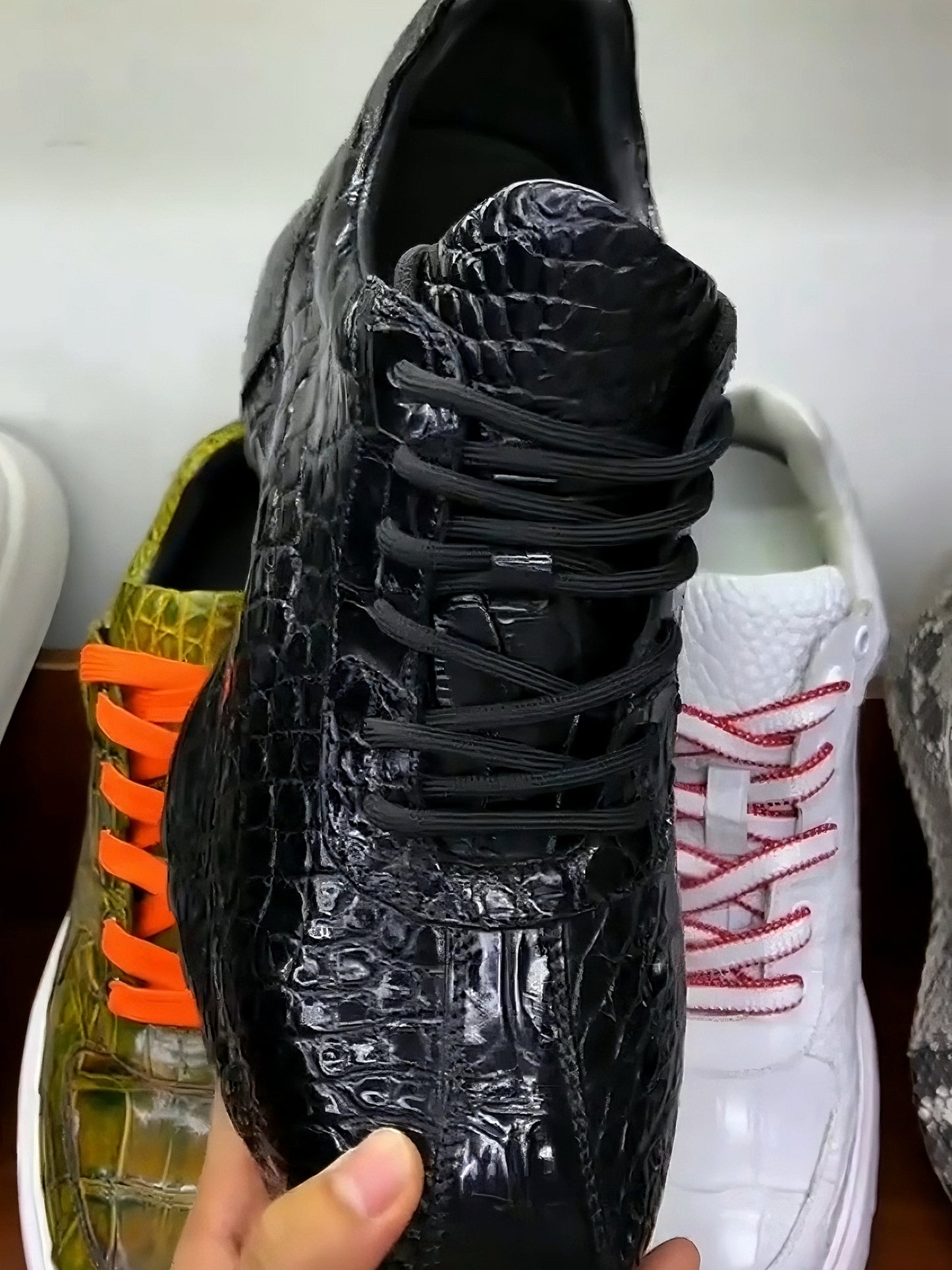 Dinosaur Texture Running Shoes