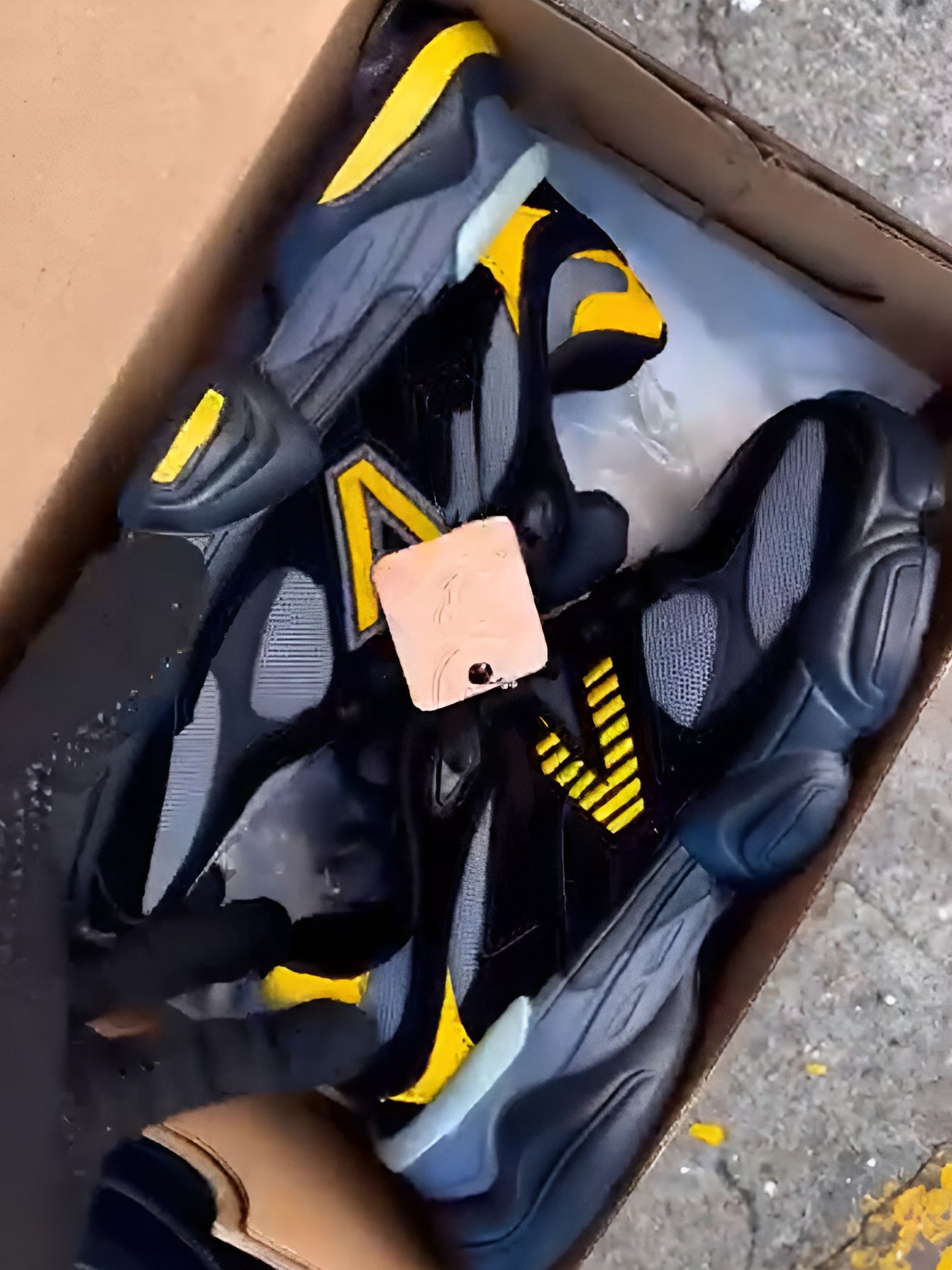 Yellow Black Running Shoes