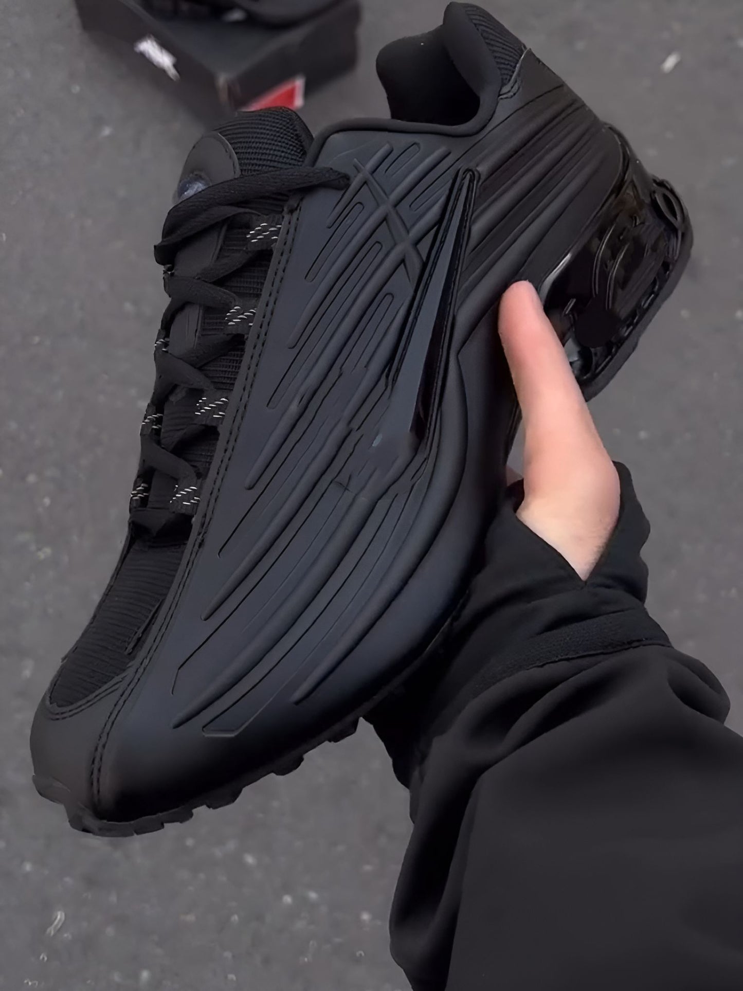 Matte Utility Runners