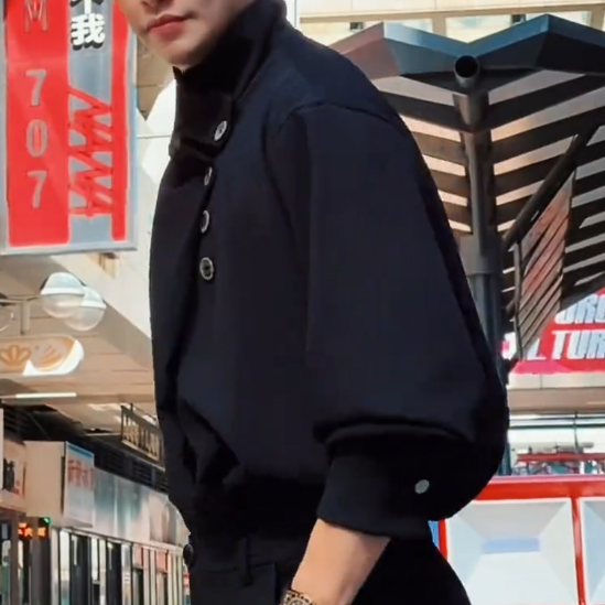 Designer High-Neck Autumn Wear