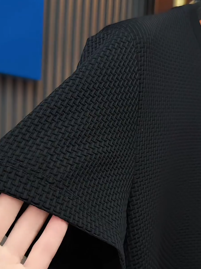 Rebel Black Knit Short-Sleeve