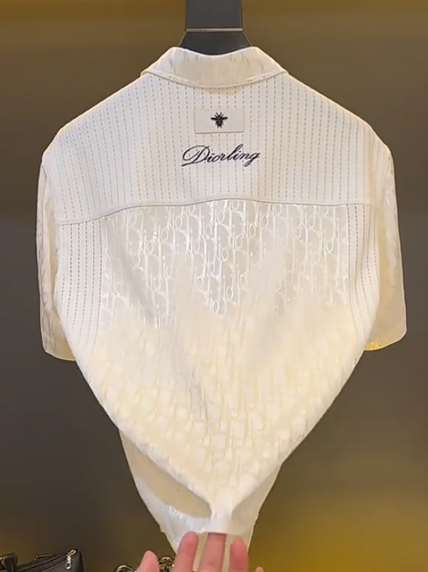 Satin Bee Knit Shirt