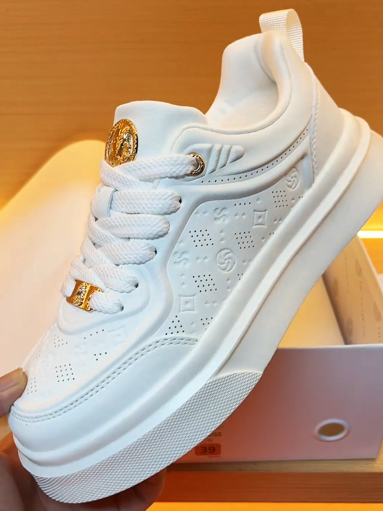 Medusa Leather Sneakers