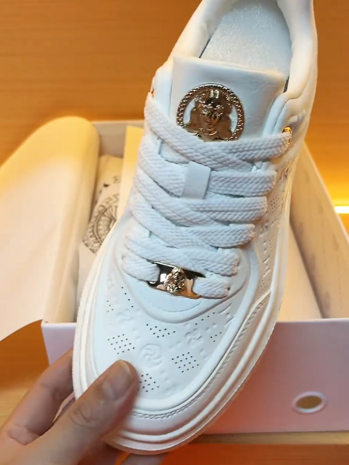 Medusa Leather Sneakers