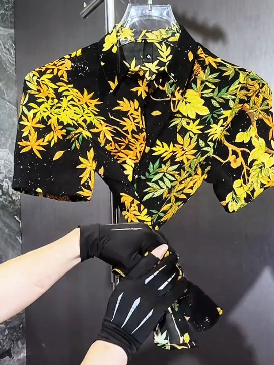 Yellow Sequin Black Short-Sleeve Shirt