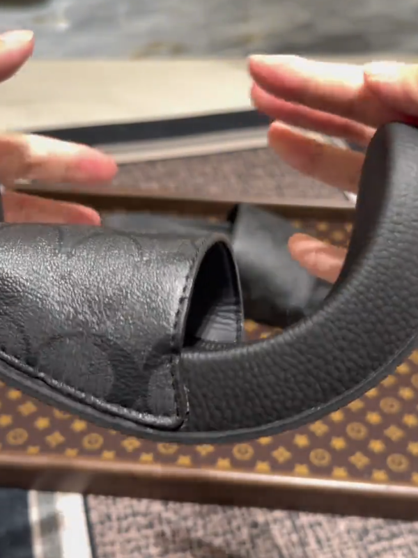 Elegant Men's Slides