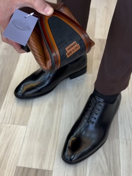 Lace-Up Leather Shoes