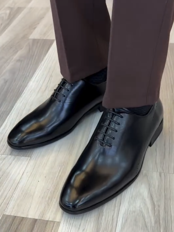 Lace-Up Leather Shoes