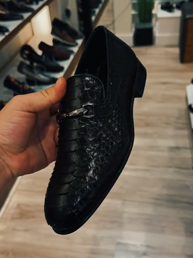 Snake Print Black Shoes