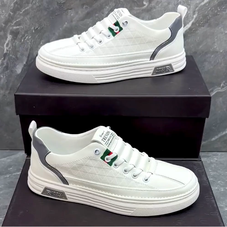Triangle carved sneakers