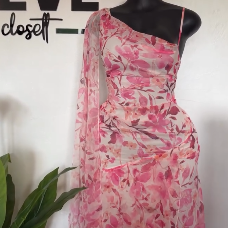 Off-shoulder pink dress