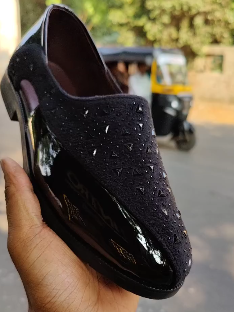 Triangle diamond men's leather shoes