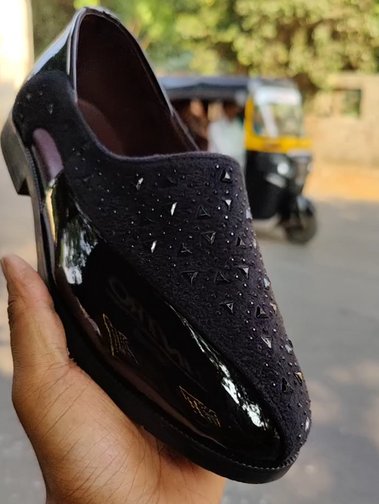 Triangle diamond men's leather shoes