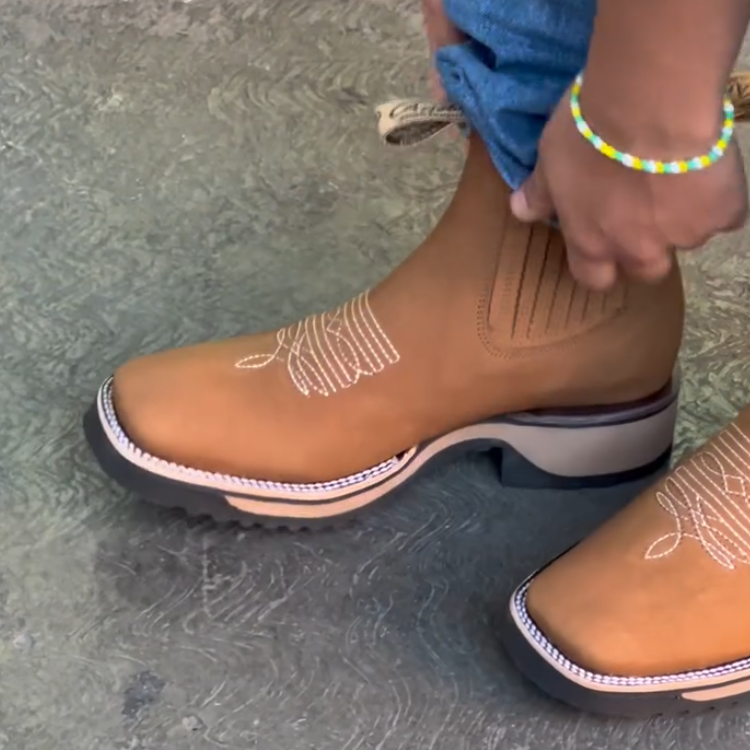 Khaki soft-soled boots