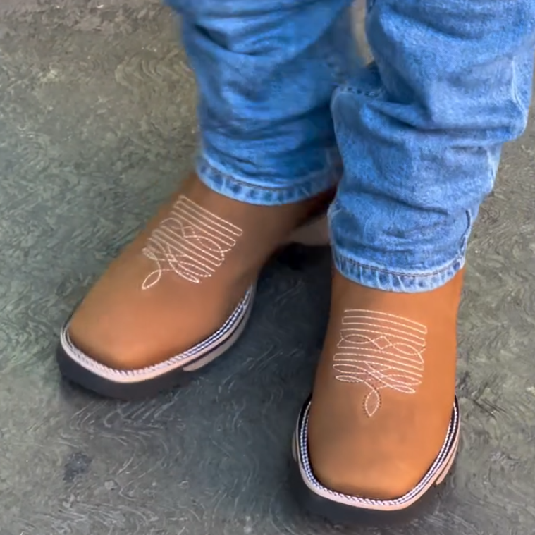 Khaki soft-soled boots