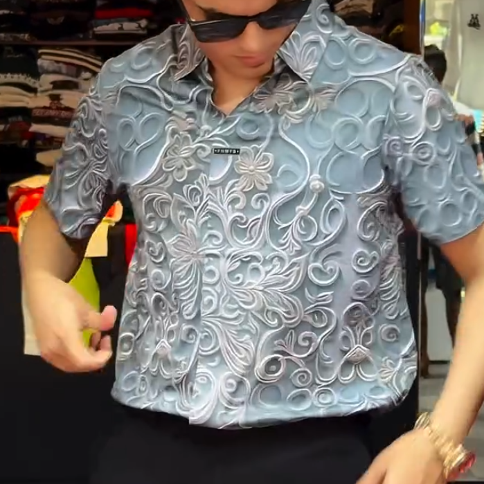 Stereoscopic floral shirt