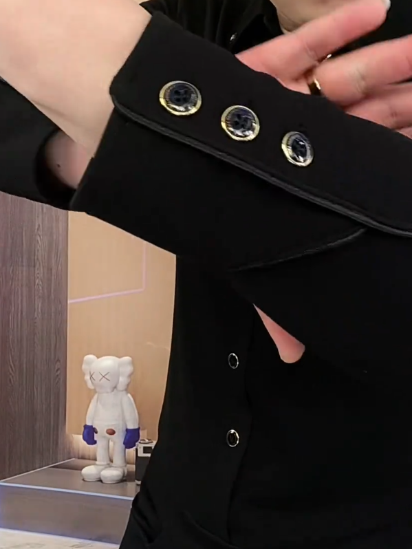 Golden Horse Base Layer